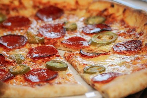 Crispy traditional Chicago thin-crust pizza.