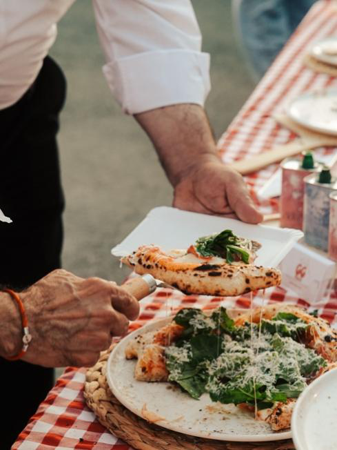 stress-free-pizza-catering-Chicago
